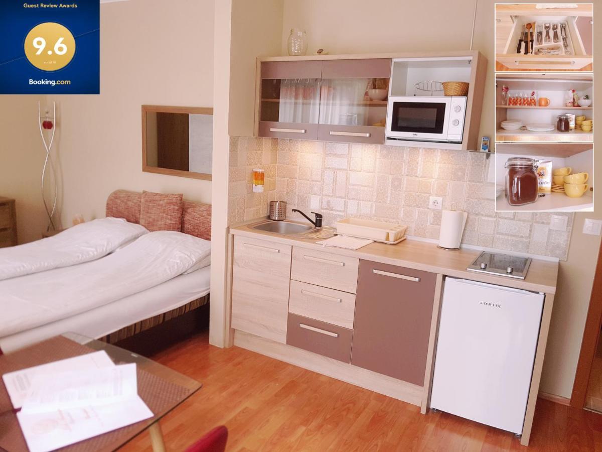 Lola Studio Apartman Хайдусобосло Экстерьер фото